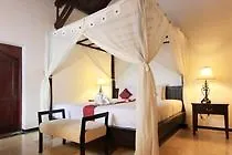Royal Tunjung Bali Villa 4*, Legian Indonésie