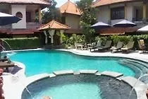 Holiday park Royal Tunjung Bali Villa Legian